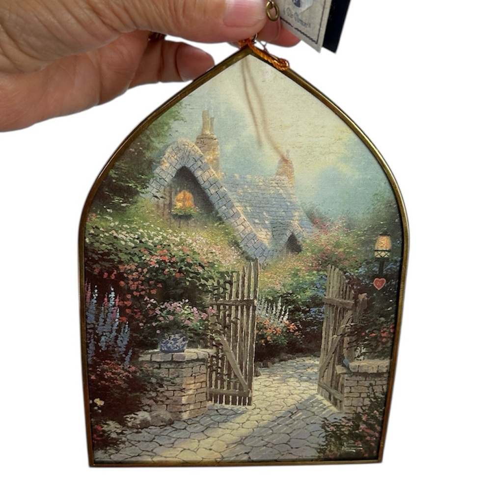 Enesco Thomas Kinkade Painter of Light SunCatcher Window‎ Art Open Gate Welcome